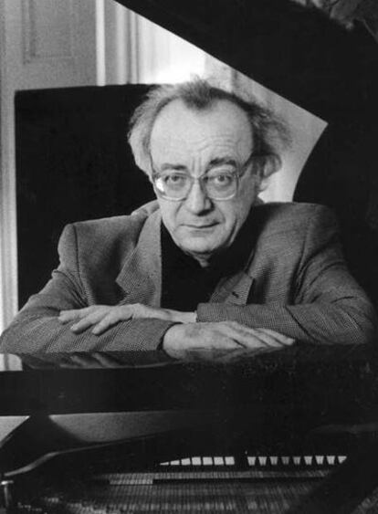 El pianista  Alfred Brendel.