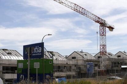 Viviendas en construcci&oacute;n en Valdebebas, Madrid