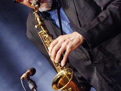 "Soy un soñador, un visionario, pretendo cambiar el mundo y para ello cuento con la mejor arma: mi música", dice Charles Lloyd.