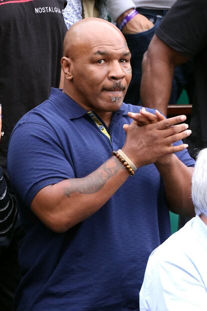 Exodus, la hija de Mike Tyson, murió en 2009 con solo cuatro años, a causa de una asfixia accidental. El cuerpo fue encontrado por su hermano de siete años. Al parecer, la niña estaba jugando cerca de unas máquinas de hacer deporte cuando se enredó en una cuerda que colgaba de un cinta de correr.