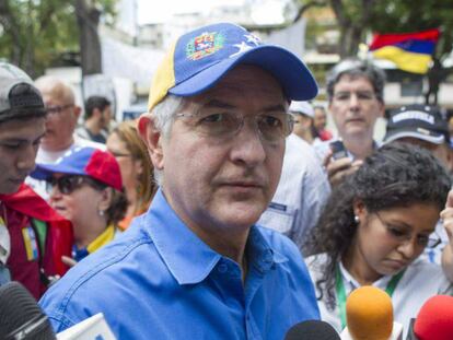 Antonio Ledezma, prefeito de Caracas, em uma manifestação em 2014.