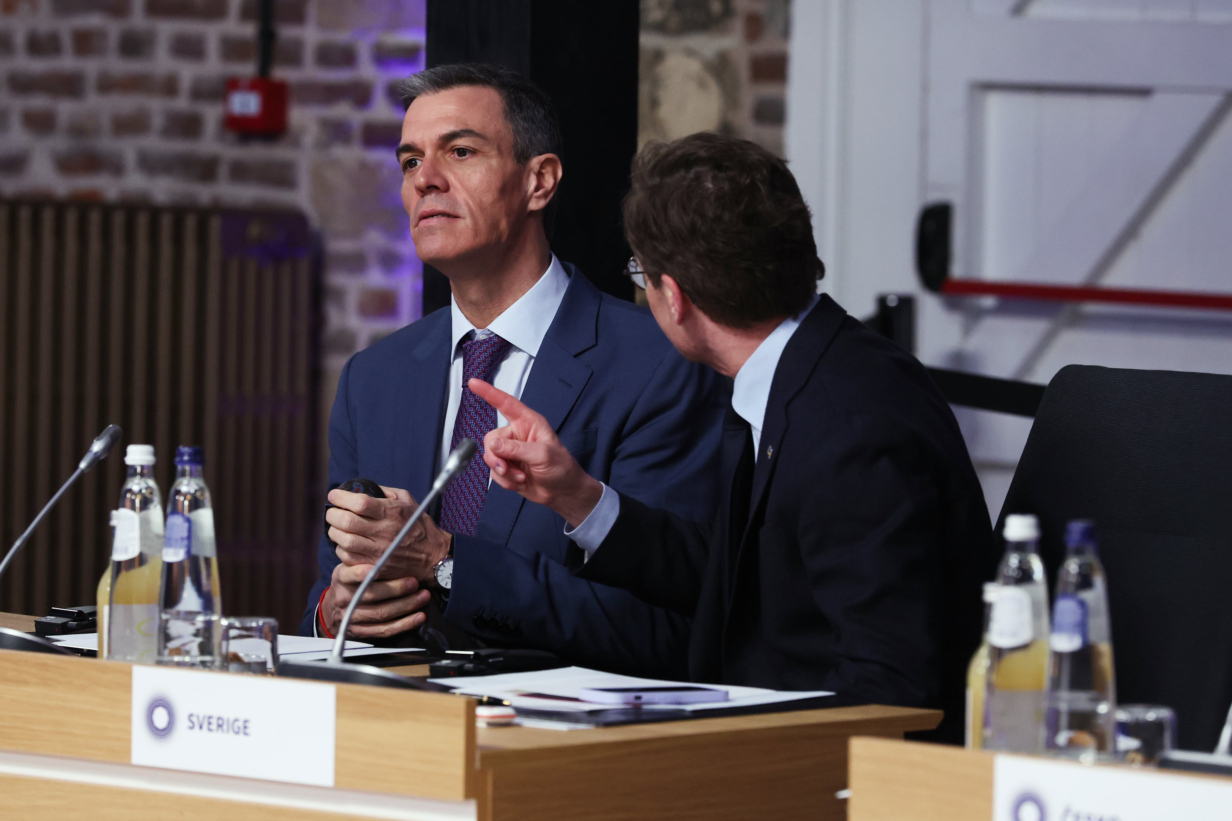 Sánchez choca con Meloni por convocar una reunión previa a la cumbre de la UE