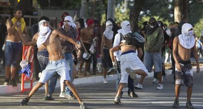 Disturbios a las puertas del Brasil-Uruguay este miércoles.
