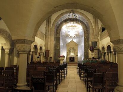 Interior de la iglesia evangélica alemana en el paseo de la Castellana de Madrid.