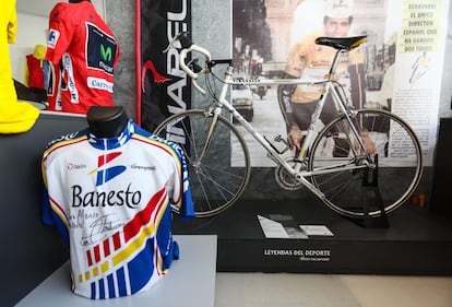 Una de las bicis de la marca Campagnolo utilizadas por Miguel Indurain en uno de los cinco Tours de Francia en los que el navarro se proclamó campeón.