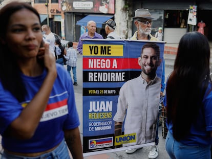 Propaganda de Juan Requesens, candidato a gobernador del estado Miranda, en Los Teques, Miranda, Venezuela, el 15 de mayo de 2025.