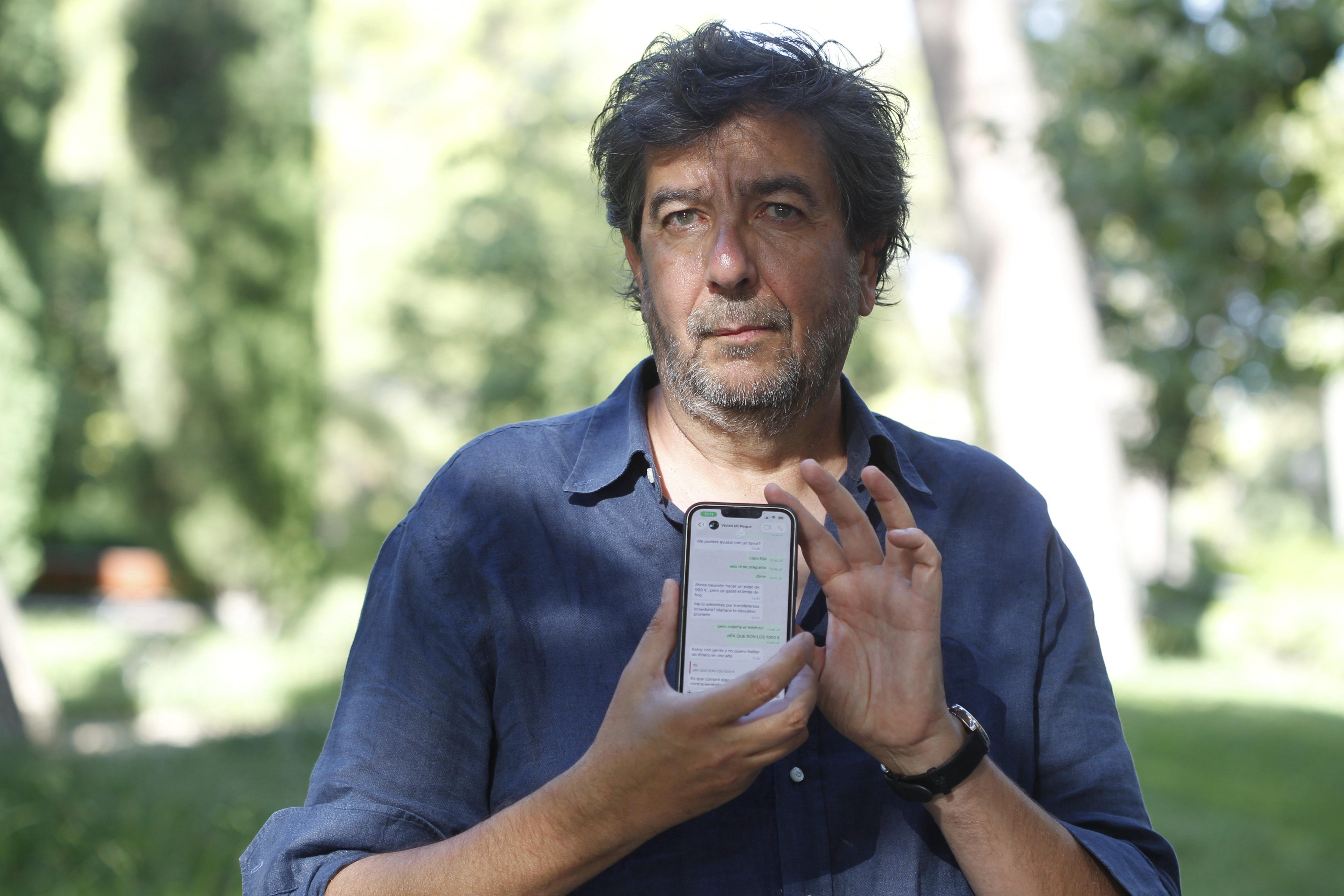 Así funciona la nueva estafa de WhatsApp: piden dinero desde tu perfil a amigos y familiares sin que tú te des cuenta 