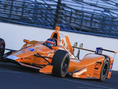 Alonso, en el  Indianapolis Motor Speedway.