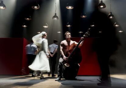 Una escena de 'Mesure for mesure', que llega la semana próxima al festival Temporada Alta.