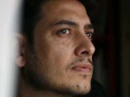 El escritor argentino Guillermo Roz, Nuevo Talento de la cadena Fnac, presenta la novela 'Tendríamos que haber venido solos'
