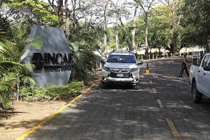 Fachada del Instituto Centroamericano de Administración de Empresas (INCAE), en Managua (Nicaragua).