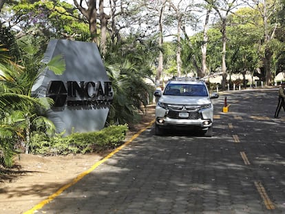 Fachada del Instituto Centroamericano de Administración de Empresas (INCAE), en Managua (Nicaragua).