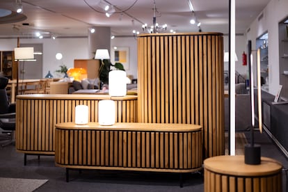 Muebles de PLM Design en la tienda Pilma de la avenida Diagonal de Barcelona.