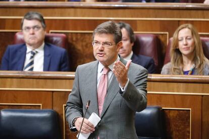 El ministro Rafael Catal&aacute; en el pleno de control al Gobierno en el Congreso de los Diputados. 
 