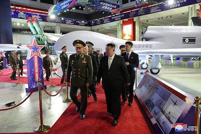 North Korean leader Kim Jong Un and Russia's Defense Minister Sergei Shoigu