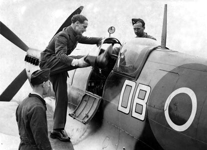El aviador mutilado Douglas Bader, que estuvo prisionero en Colditz.