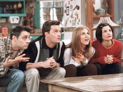 Matt LeBlanc, Mathew Perry, Jennifer Aniston y Courteney Cox, en un episodio de 'Friends'.
