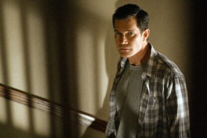 Dylan Walsh, en <i>El padrastro.</i>