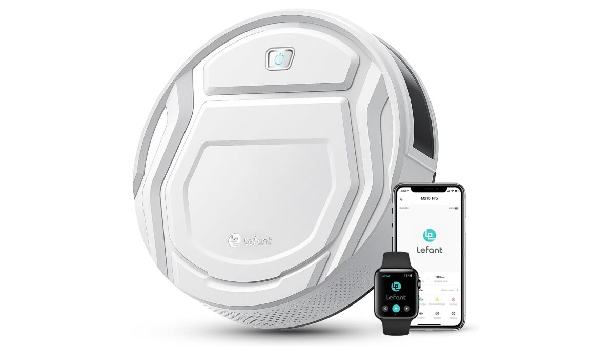 Lefant M210 robot vacuum cleaner with 120 minutes of autonomy.