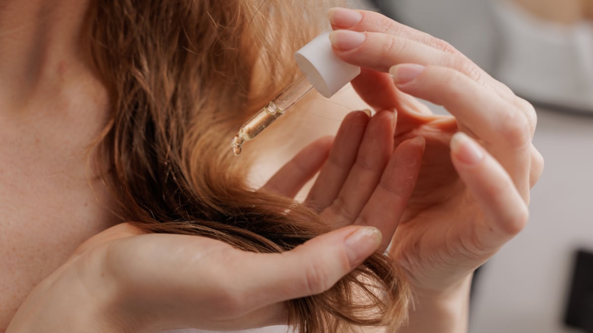 5 sérums capilares anticaída de origen natural que hidratan y estimulan el cuero cabelludo
