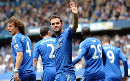 Mata, en un partido con el Chelsea.