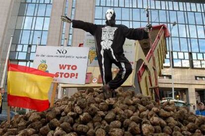 Protesta de agricultores frente a la sede de la Unión Europea en Bruselas.