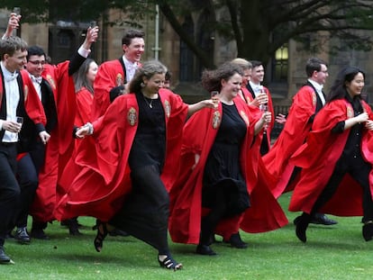 Ceremonia de graduación en la Universidad de Glasgow, en Escocia. 