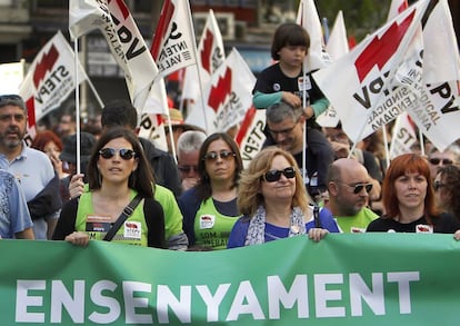 Manifestación en defensa de la enseñanza pública valenciana. 