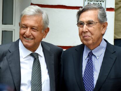 El presidente Andrés Manuel López Obrador y Cuauhtémoc Cárdenas Solórzano