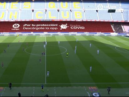 Mensaje para promocionar la aplicación Radar Covid antes del inicio de El Clásico, jugado en el Camp Nou el pasado 23 de octubre.