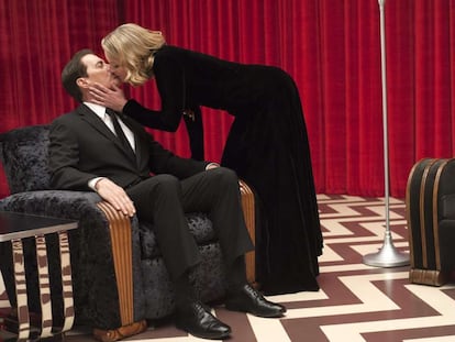 Kyle MacLachlan y Sheryl Lee en Twin Peaks, de David Lynch. 