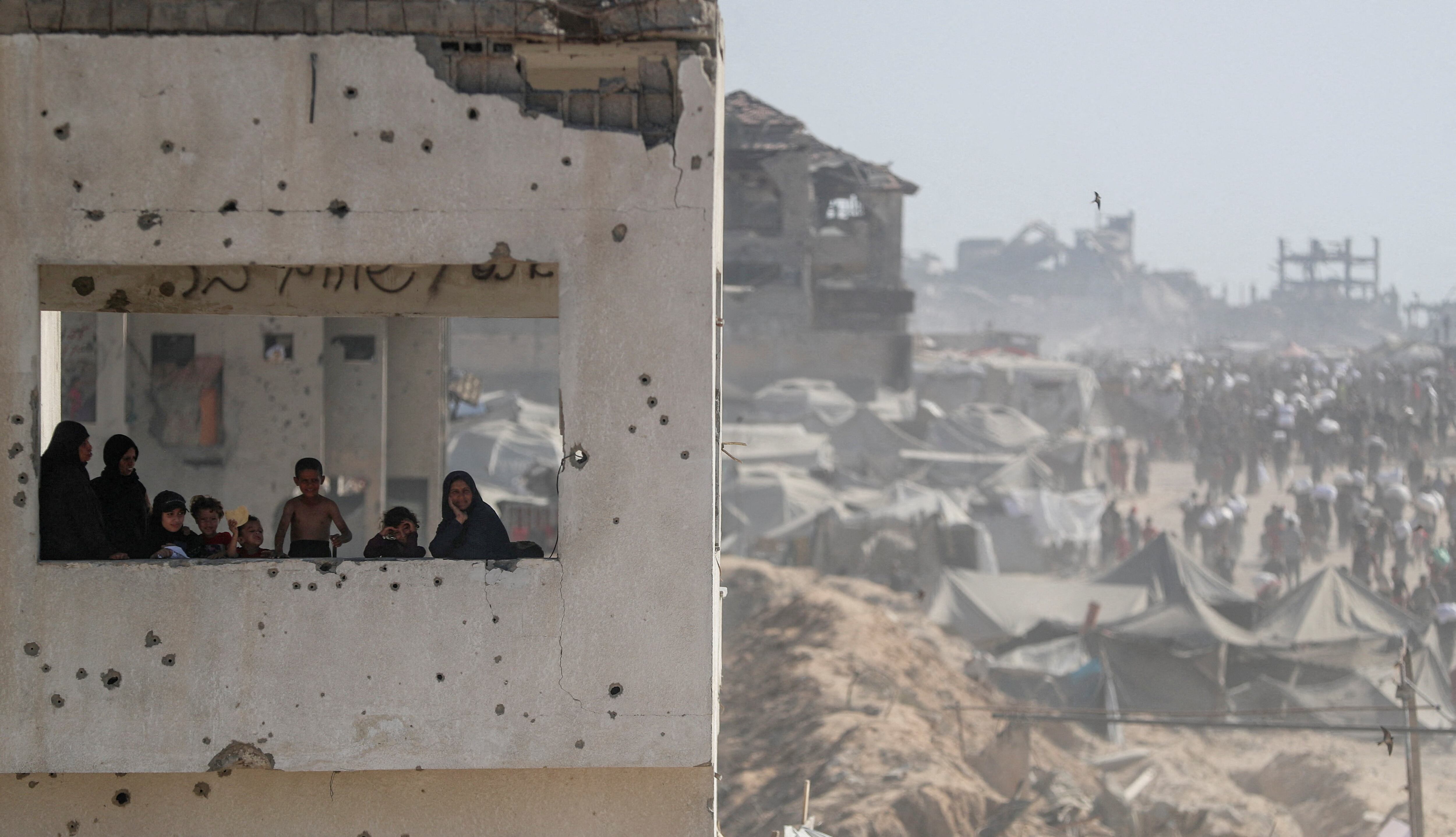 Última hora del conflicto en Oriente Próximo, en directo | La Media Luna Roja denuncia un muerto y tres heridos en un ataque israelí a su sede en Jan Yunis, en el sur de Gaza