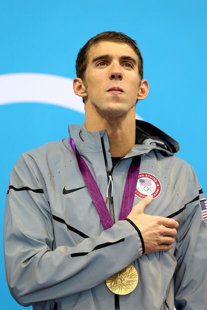 Los chicos también lloran, incluso el recordman Michael Phelps. Al nadador se le saltaron las lágrimas escuchando el himno de Estados Unidos; normal, acababa de recibir su 22ª medalla olímpica, más que ningún otro deportista.