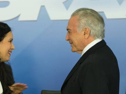 A advogada-geral da Uni&atilde;o e Temer.