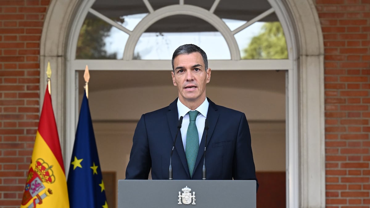 Sánchez anuncia un decreto para legalizar el embargo total de armas a Israel y habla por primera vez de “genocidio” de los palestinos