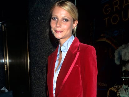Gwyneth Paltrow ha vuelto a llevar su icónico traje rojo 25 años después. Esta vez diseñado por Alessandro Michele para Gucci.