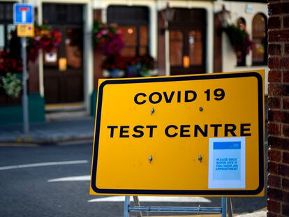 Un centro de detección de coronavirus, en Londres / DANIEL LEAL-OLIVAS / AFP