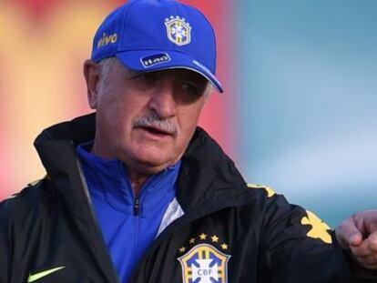 Luis Felipe Scolari durante un entrenamiento en Brasil