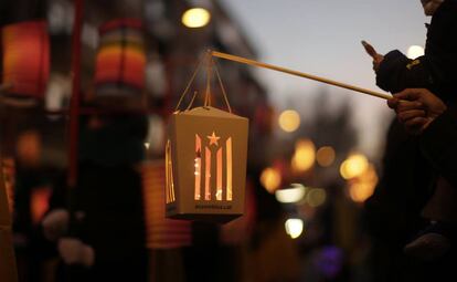 Fanalet amb l'estelada a la cavalcada de Reis de Vic.