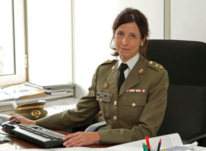 Patricia Ortega, primera mujer en ingresar en la Academia Militar, en 1988, se ha convertido hoy en la primera en ascender a la categoría de teniente coronel