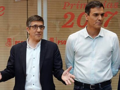 Los candidatos a la Secretar&iacute;a General del PSOE Susana D&iacute;az, Patxi L&oacute;pez y Pedro S&aacute;nchez antes del debate. 