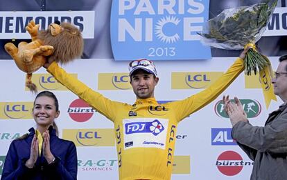 Bouhanni celebra su victoria de etapa.