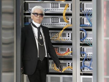 Karl Lagerfeld se pasa al 'skate'