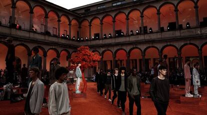 Desfile de Ermenegildo Zegna en Milán.