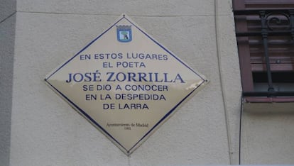 Placa dedicada a José Zorilla.