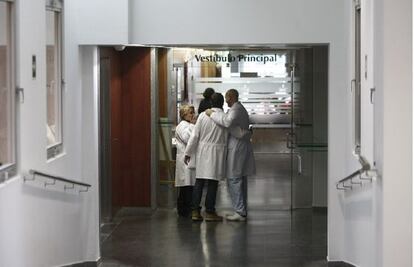 Roche ya no sirve nuevos fármacos a cuenta al hospital Provincial de Castellón, en la imagen.