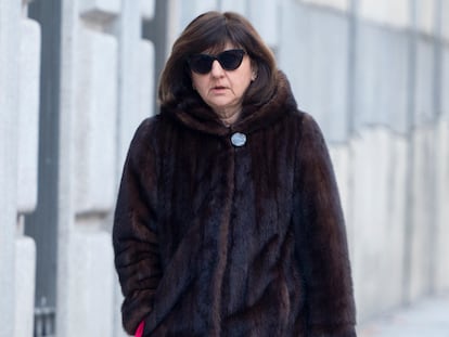 La fiscal, Almudena Lastra, a su llegada a declarar al Tribunal Supremo, a 16 de enero de 2025, en Madrid (España). La fiscal superior de Madrid, Almudena Lastra, y el fiscal de delitos económicos, Julián Salto, han sido citados a declarar ante el juez en calidad de testigos en el marco de la investigación dirigida contra el fiscal general del Estado. El testimonio de Lastra en el Tribunal Superior de Justicia de Madrid fue clave para elevar el caso al alto tribunal.
16 ENERO 2025
Alberto Ortega / Europa Press
16/01/2025