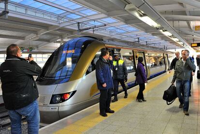 El Gautrain, en la estacin de Sandton, un barrio de Johanesburgo.