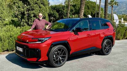 Toyota reinventa su modelo clave: el RAV4 llega más tecnológico y con un detalle que te sorprenderá y que marca la diferencia