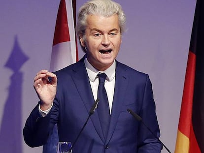 O candidato islamofóbico Geert Wilders, empatado com os liberais de direita nas pesquisas, durante evento em Koblenz (Alemanha), em 21 de janeiro.